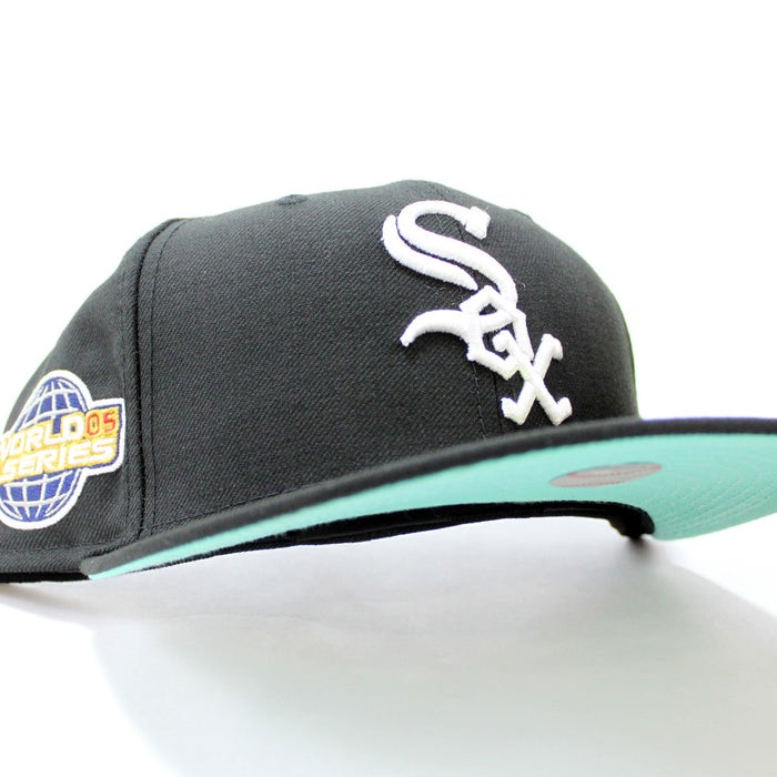 Chicago White Sox 2005 World Series New Era Fitted 59Fifty Hat (Mint Under Brim)
