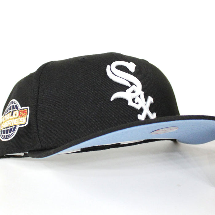 Chicago White Sox New 2005 World Series New Era 59Fifty Fitted Hat (Black Sky Blue Under Brim)