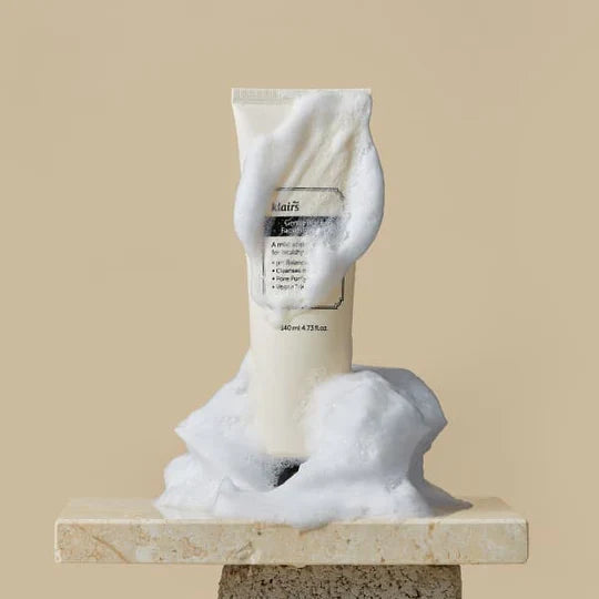 Dear, Klairs Gentle Black Facial Cleanser 140ml | GlamTouch UK