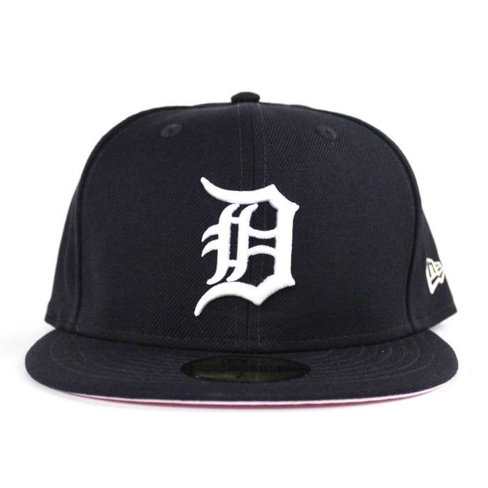 Detroit Tigers New Era 59Fifty Fitted Hat (Team Color Pink Under Brim)