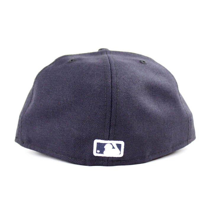 Love New York Yankees New Era 59Fifty Fitted Hat (Navy Gray Under Brim)