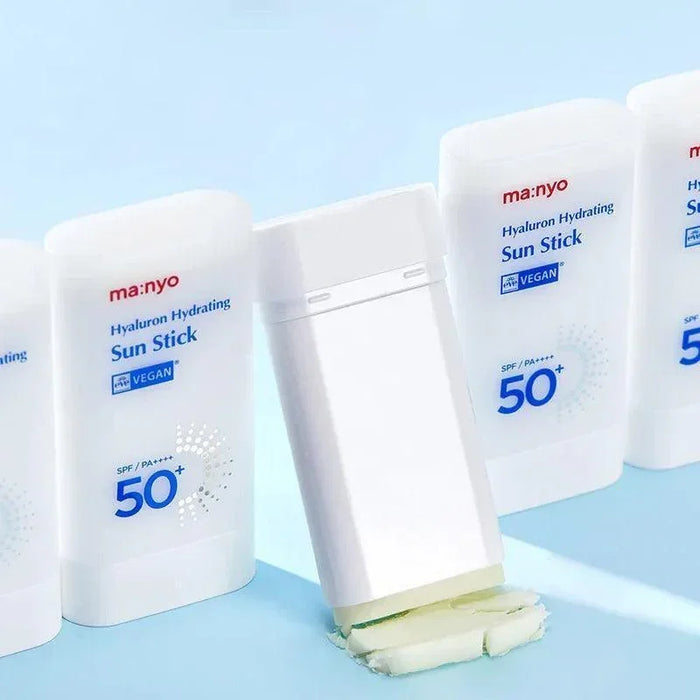 [Manyo Factory] Hyaluron Hydrating Sun Stick SPF 50+ PA++++ 18g - Ballagrio