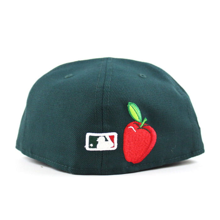 New York Yankees APPLE Statue Of Liberty National Monument New Era 59Fifty Fitted Hat (Green Pink Under Brim)