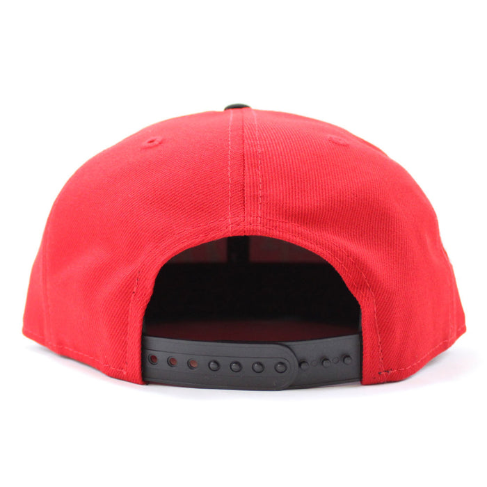 NY Mets x NY Yankees Duel 2000 World Series New Era 9Fifty Snapback Hat (Red Black Gray Under Brim)