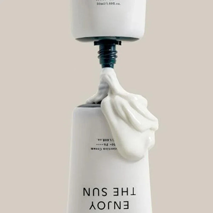 [shaishaishai] Enjoy the Sun UV Sunscreen SPF 50+ PA++++ 50ml - Ballagrio