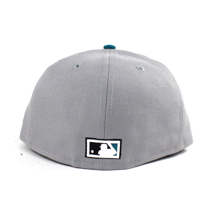 Toronto Blue Jays New Era 59Fifty Fitted Hat (Air Jordan 1 Retro High OG Turbo Green Gray Under Brim)