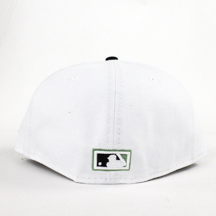 Toronto Blue Jays New Era 59Fifty Fitted Hat (Air Jordan 4 Retro Pale Citron Gray Under Brim)